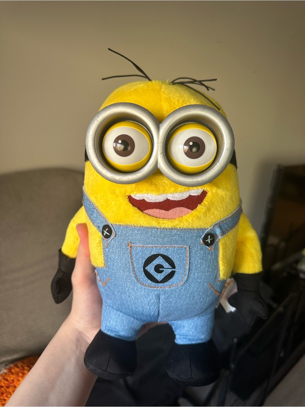 Despicable ME 2 Minion Dave talking TESTED